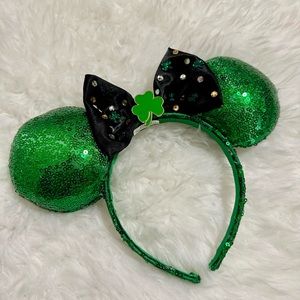 Disney St. Patrick’s Day Minnie Mouse Ears Sequin Shamrock Headband